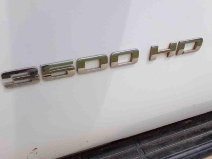 2011-chevy-4-door-dually-weld-bed-image-15
