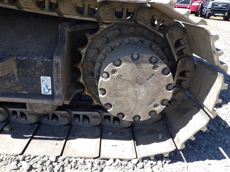 2020-hitachi-zx245us-lc-6n-image-37