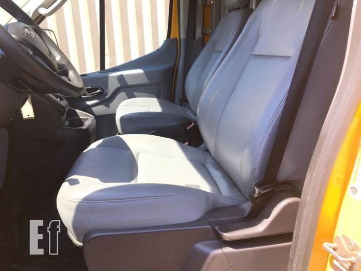 2016-ford-transit-image-8