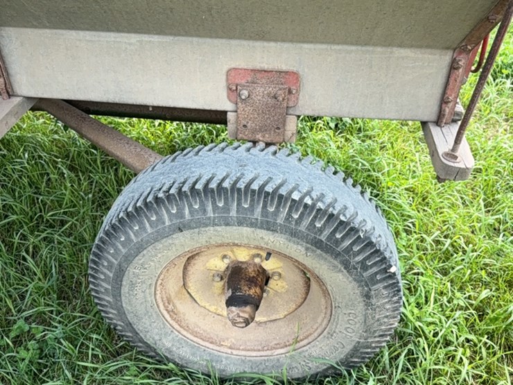 galvanized-flair-box-wagon-w/-hyd-hoist-image-8