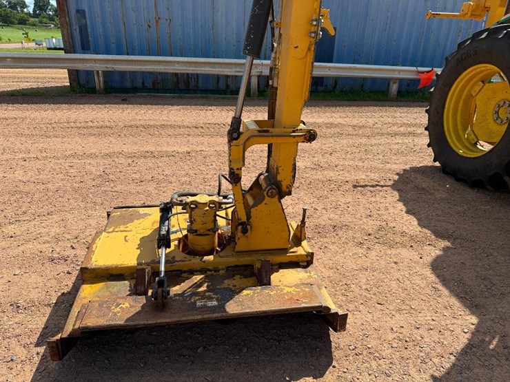 2017-john-deere-6120e-image-27