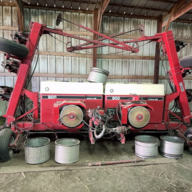 CASE IH 900