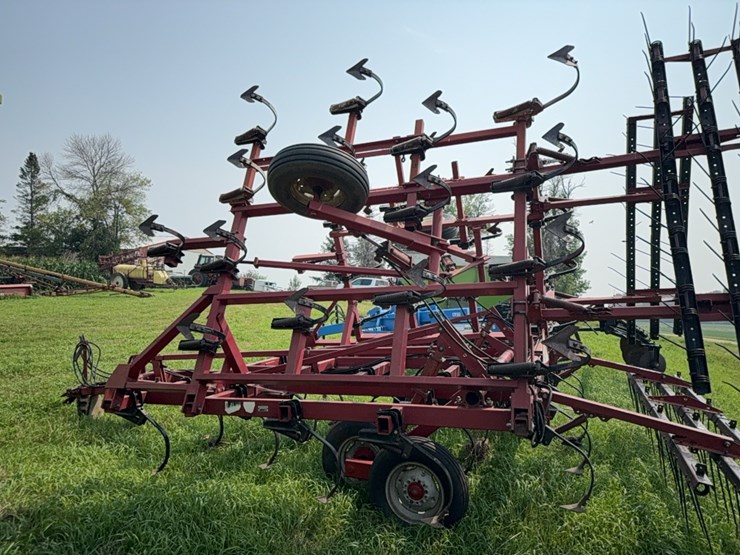 case-ih-4800-image-8