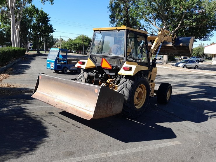 new-holland-545d-image-6