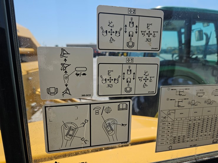 2020-caterpillar-303.5-image-21