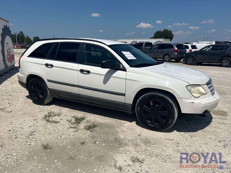 2007-chrysler-pacifica-image-2