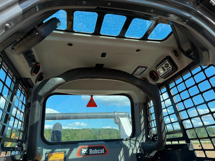2020-bobcat-s76-image-32
