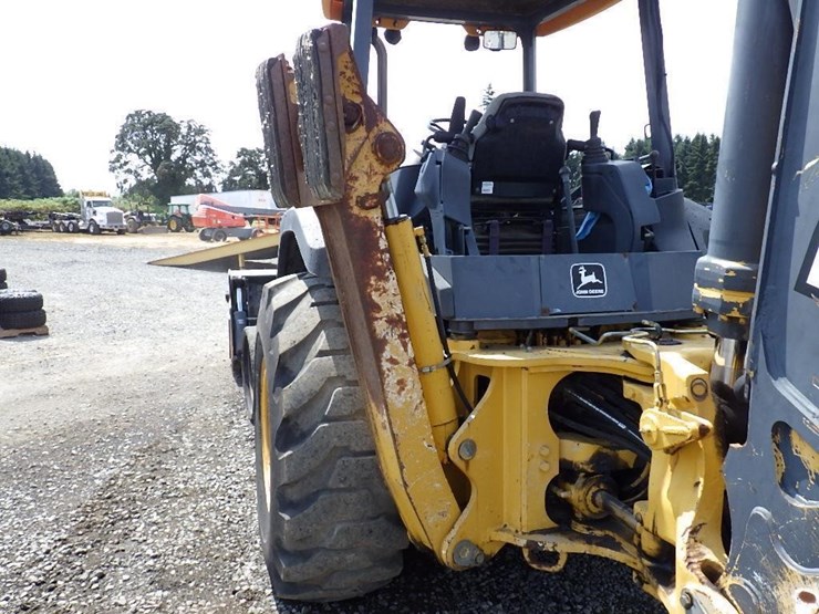 2006-deere-710g-image-24