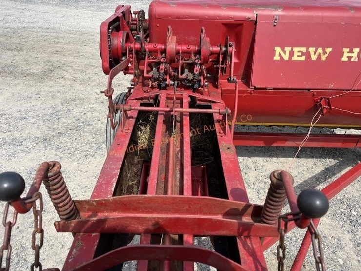 new-holland-69-image-13