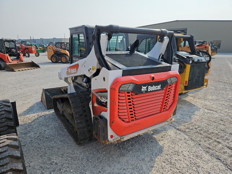 2020-bobcat-t66-image-15