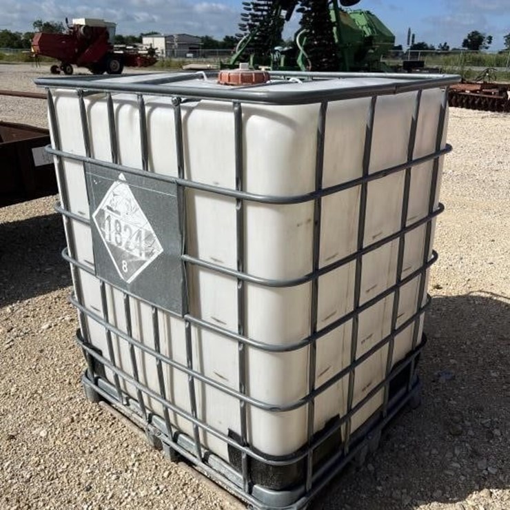 L3 - Water/Fertilizer Tote