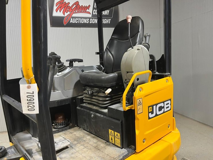 jcb-35z-1-image-26