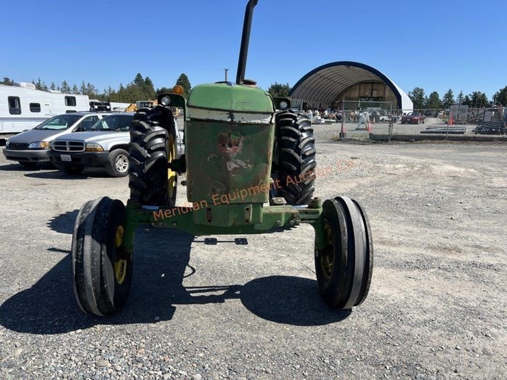 john-deere-2940-image-8
