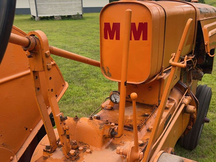 minneapolis-moline-ztu-image-42