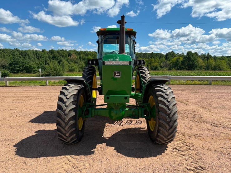 1990-john-deere-4055-image-2