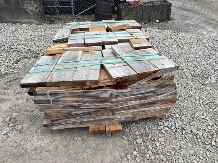 lot-assorted-cedar-kindling-blocks-image-1