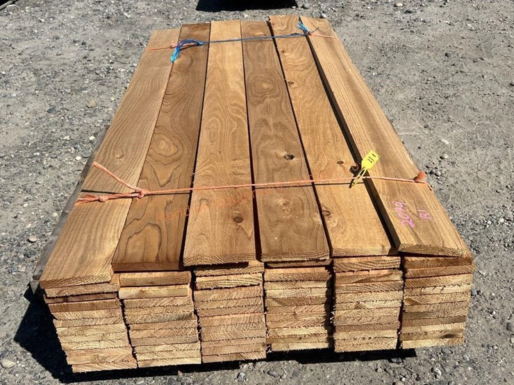 ~72--cedar-pieces-~1"x6"x6'-image-5