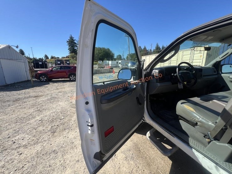 2004-ford-f250-image-42