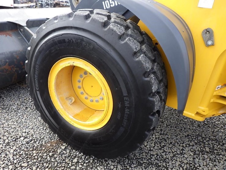2023-deere-544p-image-40