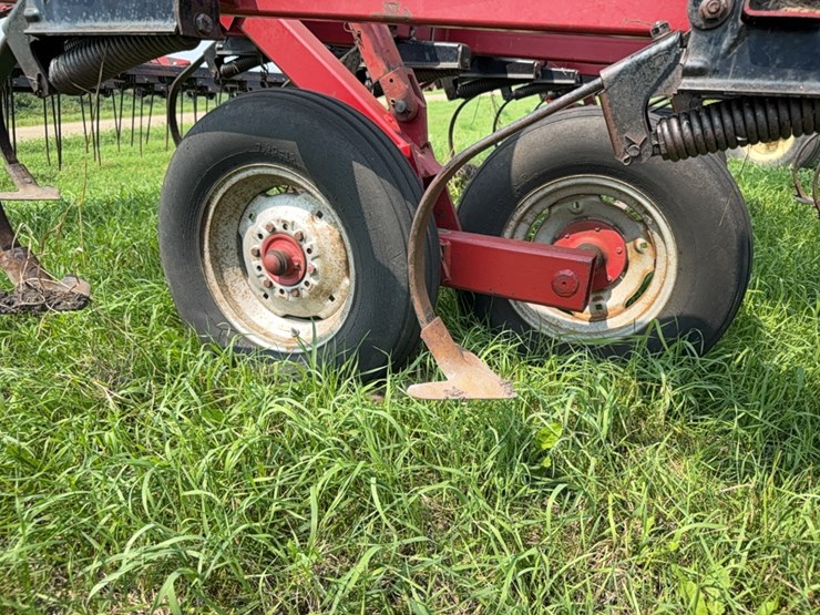 case-ih-4800-image-5