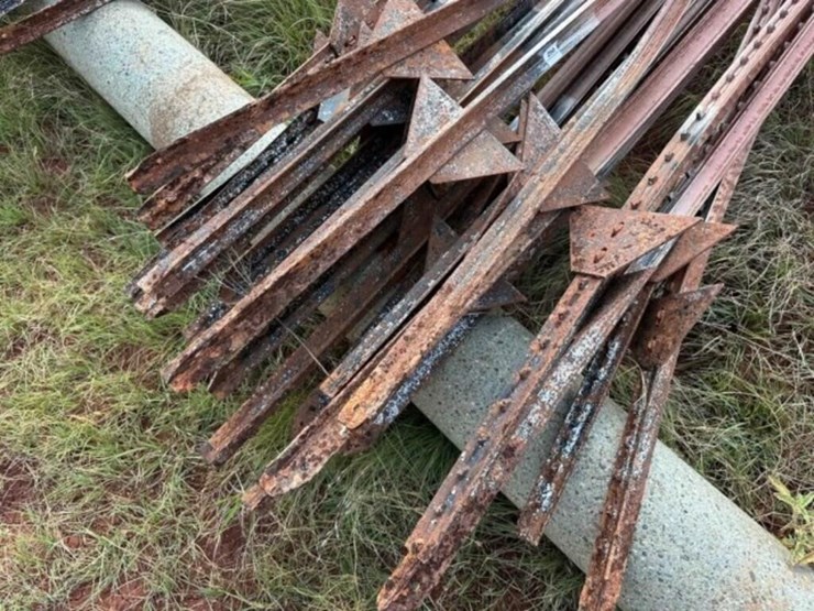25-count--6'-t-posts-image-3