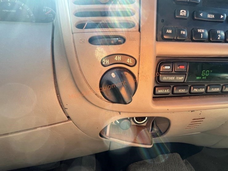 2002-ford-f150-king-ranch-image-39