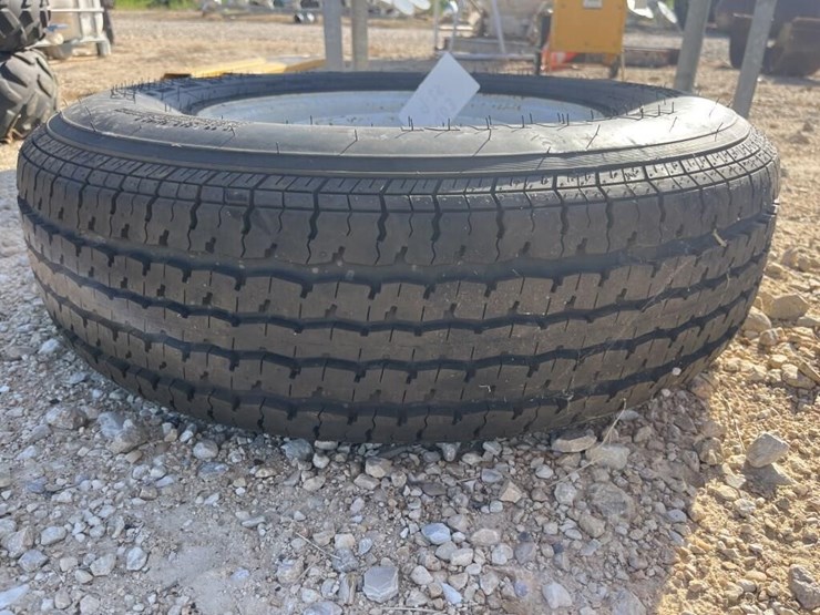 l3---unused-trailer-spare-235/80r16-image-3