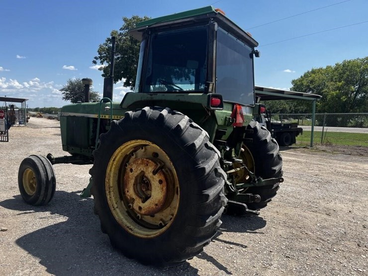 john-deere-4230-image-3