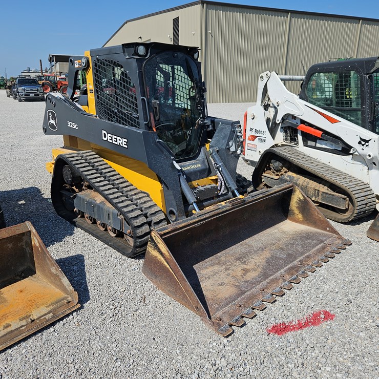 2022 DEERE 325G