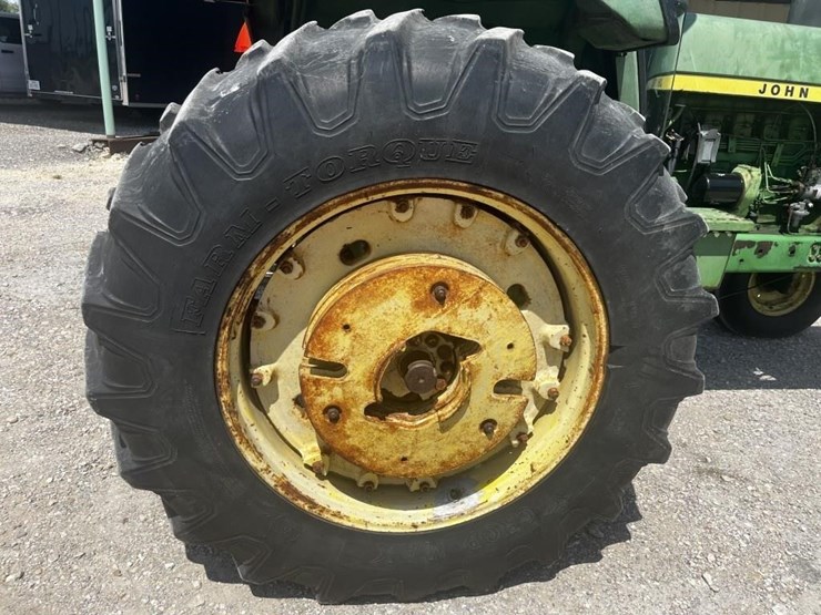 john-deere-4230-image-16