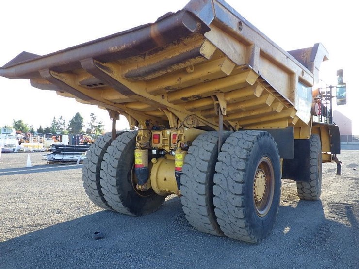 2011-caterpillar-770-image-5