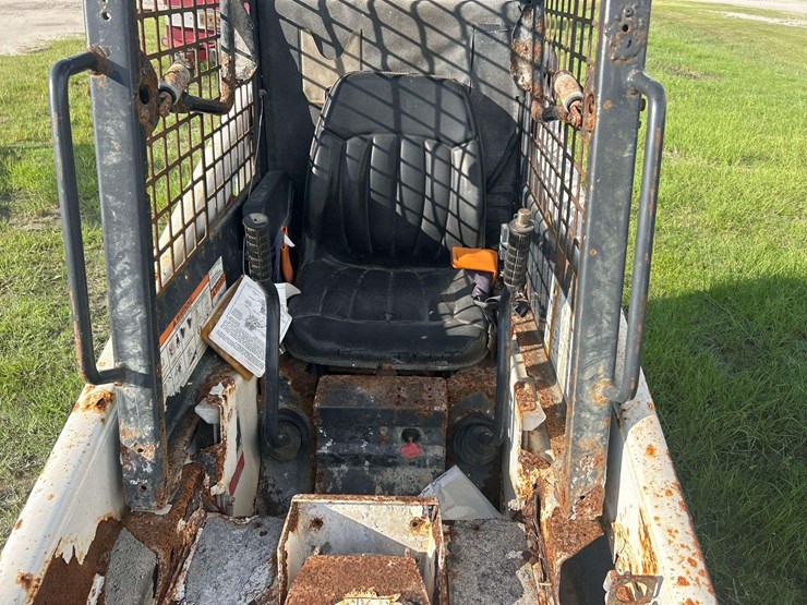 2017-bobcat-s70-image-8