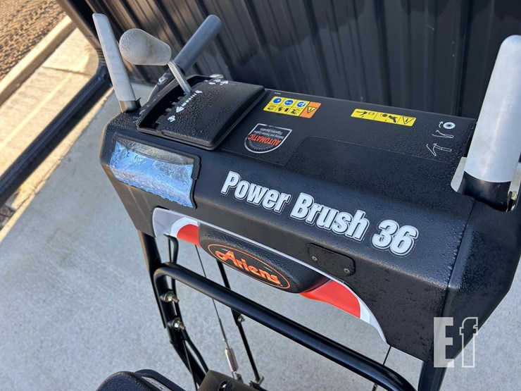 ariens-36"-power-brush-image-10