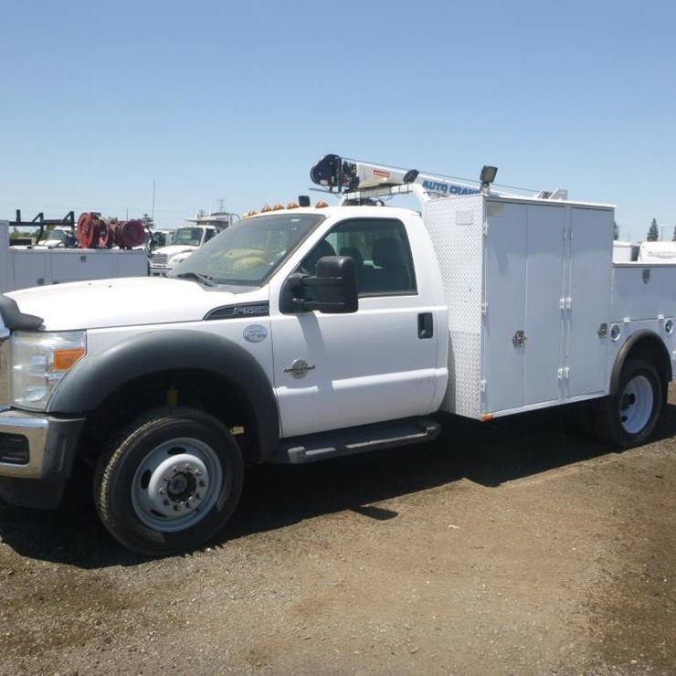 2015 FORD F550