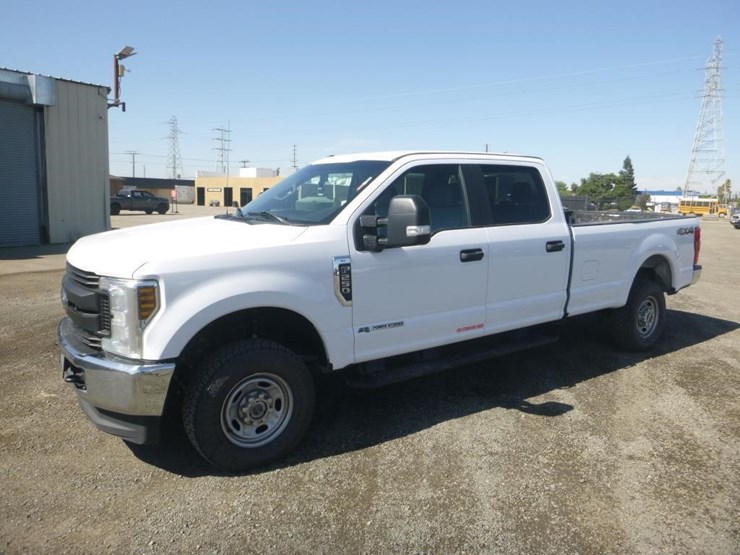 2018-ford-f250-image-2