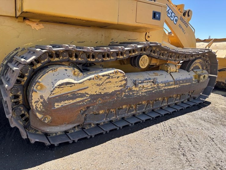 2005-deere-755c-image-23