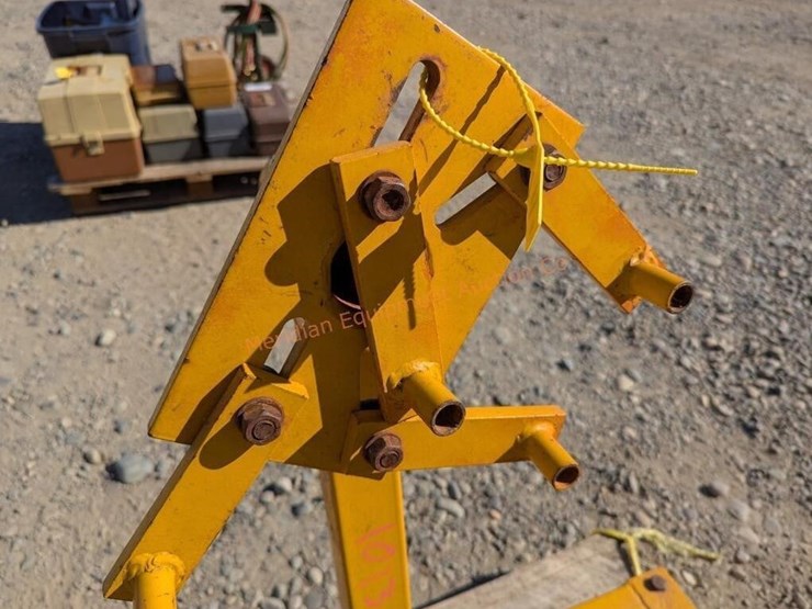 motor-stand-image-2