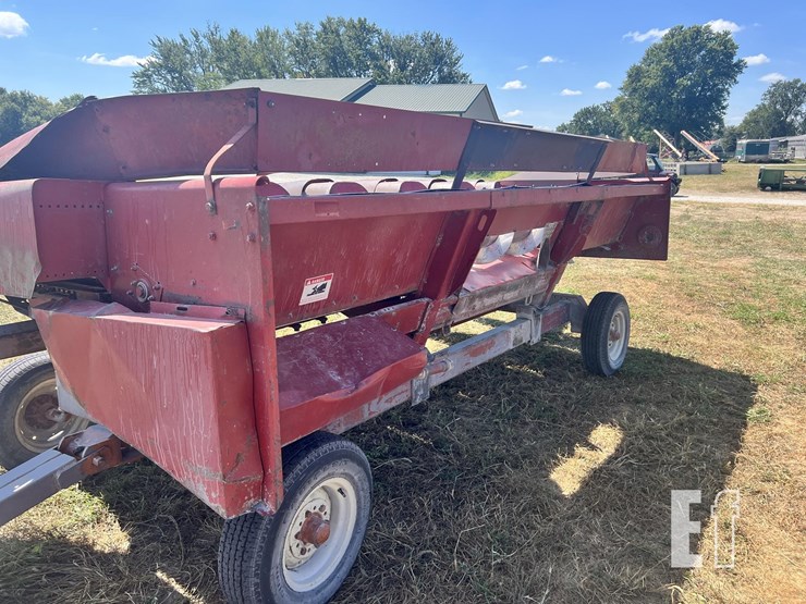 case-ih-1063-image-6