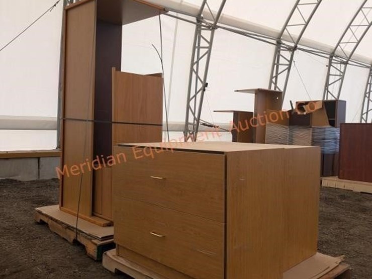 ~6'-office-desk-w/-office-cabinets-image-9