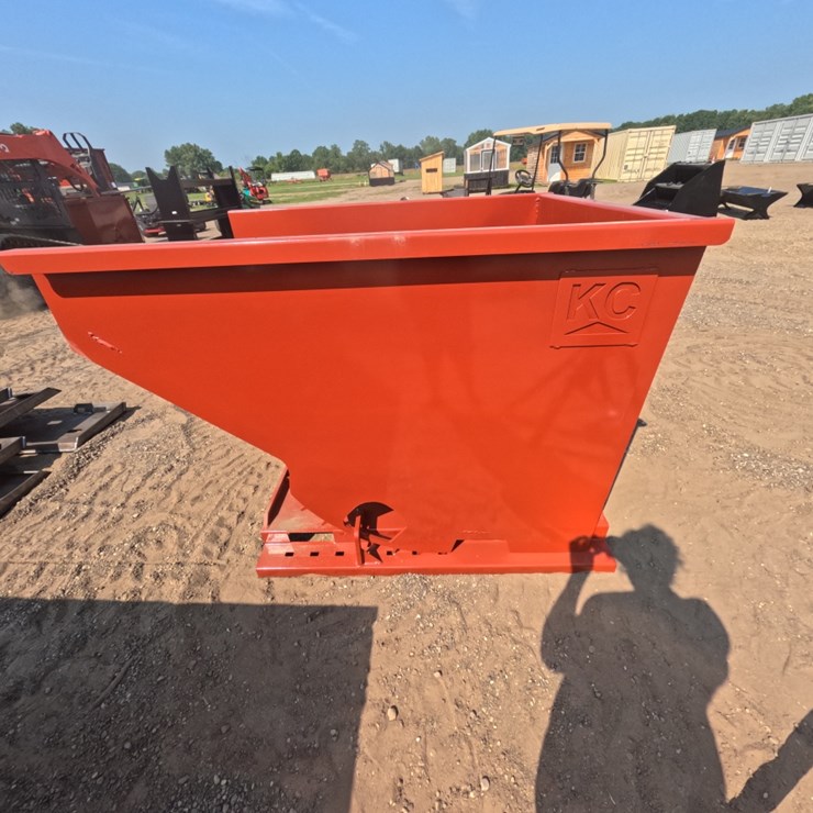 #5255 • 2 Yard Self Dumping Hopper