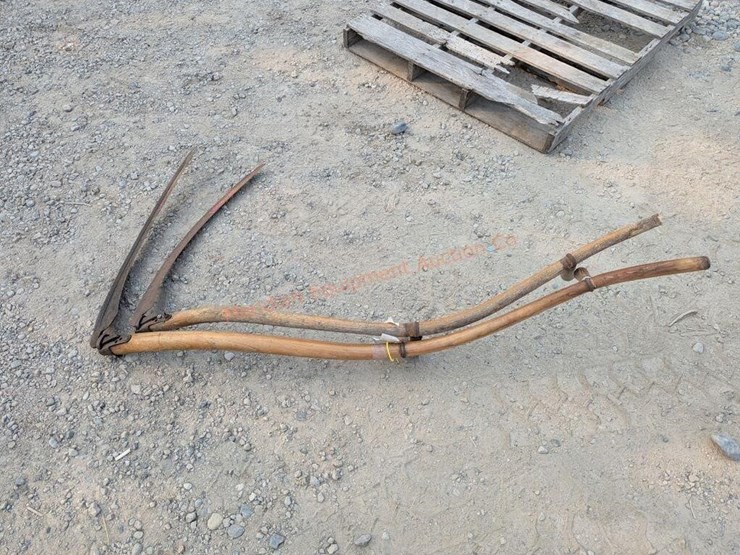 2--grass-scythes-image-1