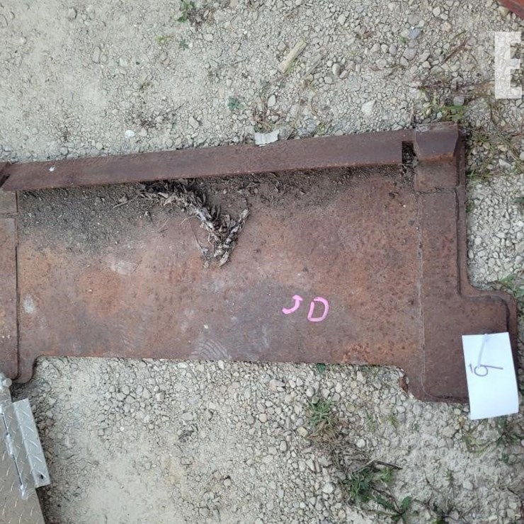JOHN DEERE SKID STEER PLATE
