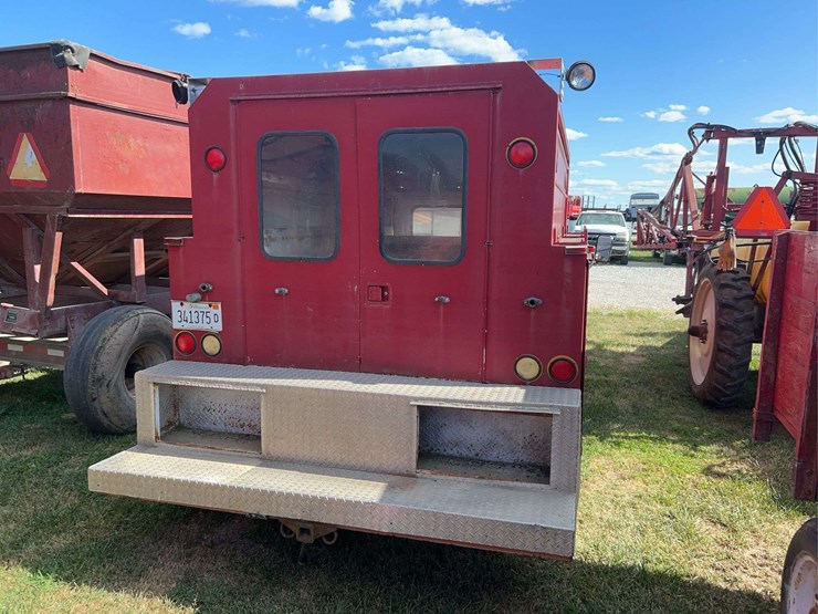 1982-ford-f350-image-4