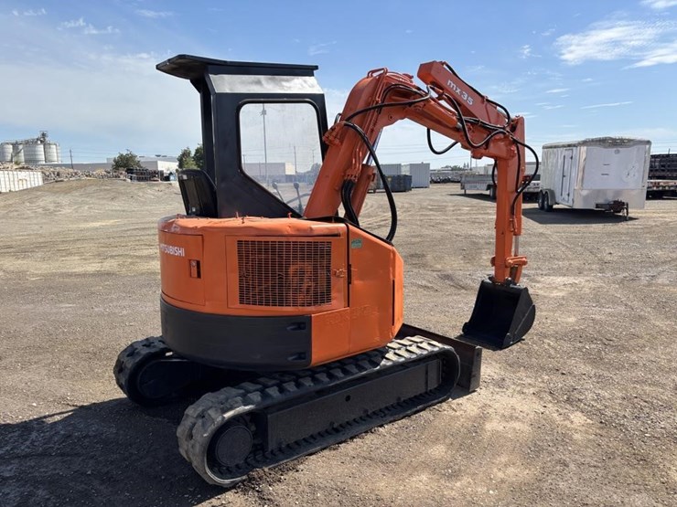 mitsubishi-mx35-image-3