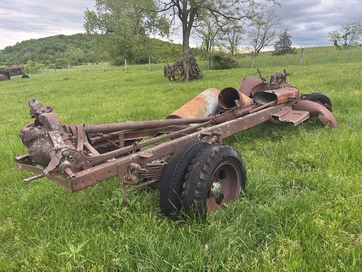 ford-truck-chassis-image-3