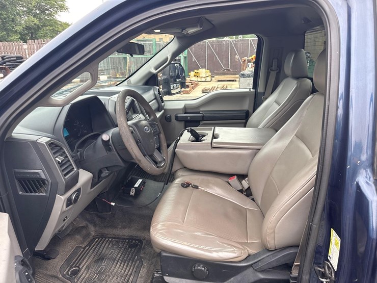 2017-ford-f350-image-12