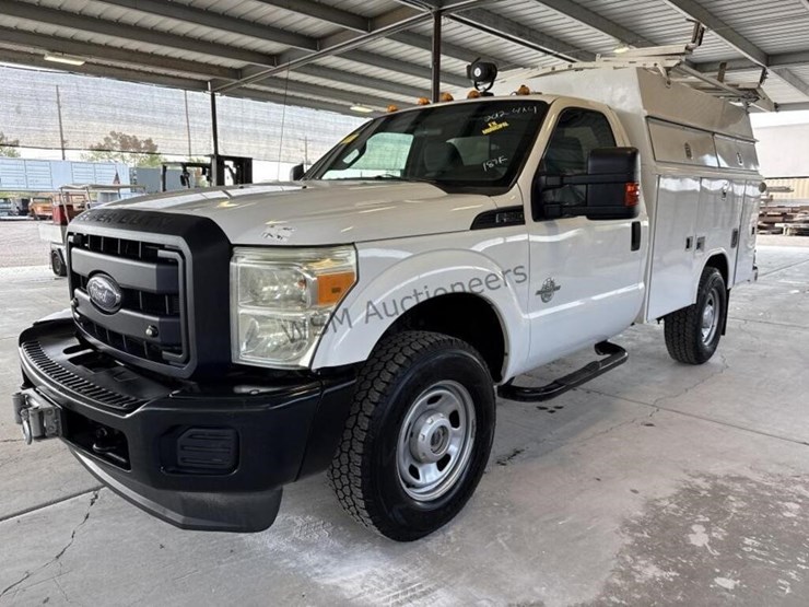 2012-ford-f350-image-4