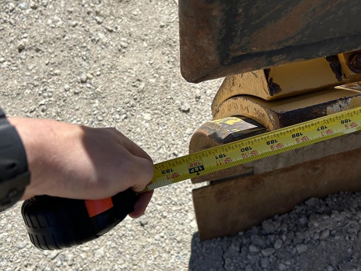 2018-deere-872gp-image-57