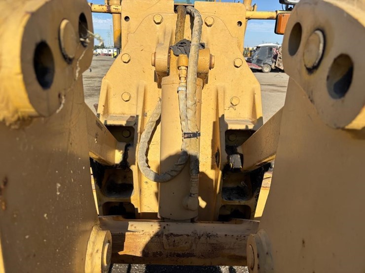 1991-deere-670b-image-11