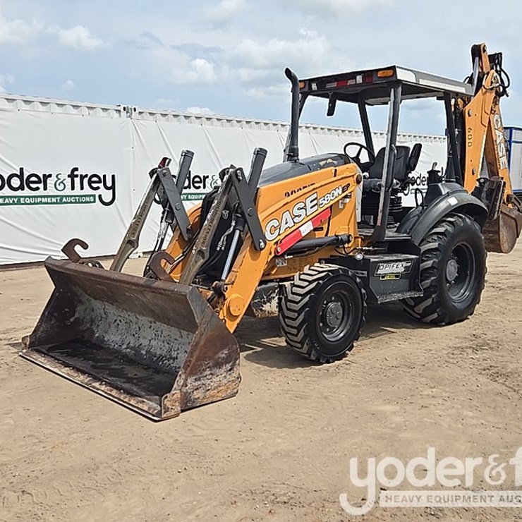 2018 CASE 580N
